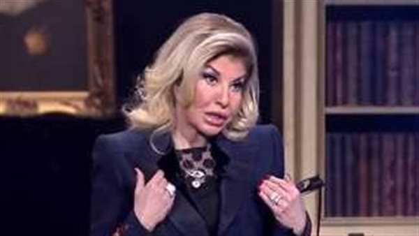 مش هو.. تفاصيل جديدة في اتهام هالة سرحان لـ رجل أعمال بإتلاف زجاج شقتها 