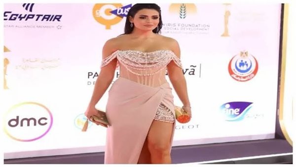 بعد تصدرها التريند.. أجرأ إطلالات أسماء جلال المثيرة للجدل | شاهد