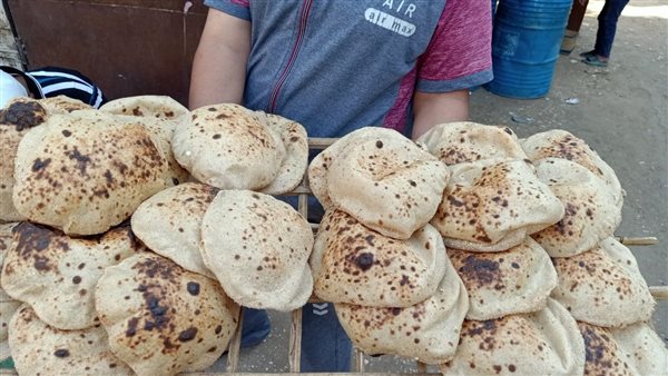  يهم ملايين المواطنين.. قرار من وزارة التموين بشأن الخبز البلدي