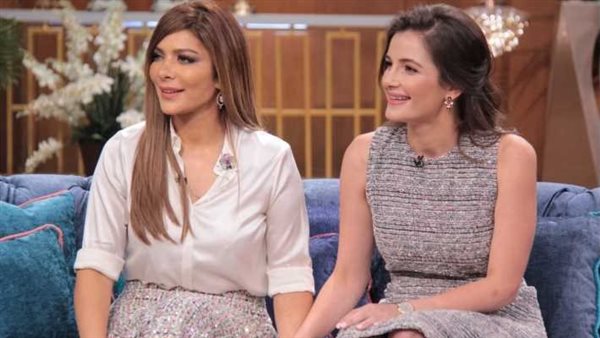 البوتوكس دخل في الأحبال الصوتية.. شام تكشف كيف أنقذت والدتها أصالة من الأخطاء التجميلية