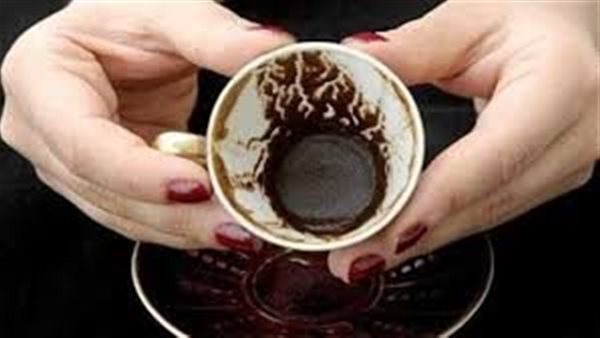 ما حكم قراءة الفنجان والاعتماد على علم الفلك؟.. داعية يجيب | فيديو