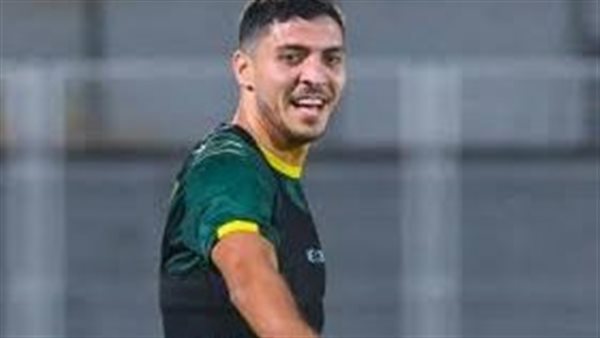  تصريحات وكيله أثارت الجدل.. هل ينتقل محمد شريف إلى الزمالك؟