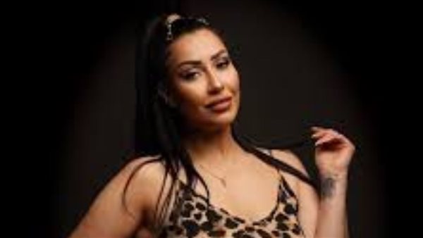 ليركا وGHP.. تفاصيل مثيرة جديدة عن المخدرات المضبوطة مع مذيعة شهيرة بالقاهرة الجديدة