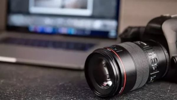 أجبرهما على خلع ملابسهما وصورهما.. تفاصيل مثيرة في جريمة ابتزاز طالبي المنصورة