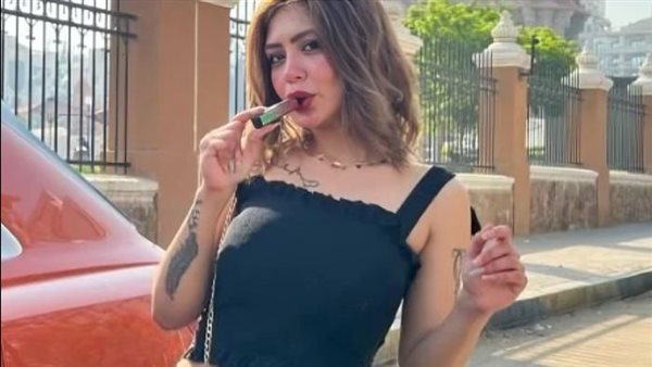 فيديو جنسي ومقاطع خادشة.. كيف أثارت هدير عبدالرازق الجدل قبل محاكمتها؟