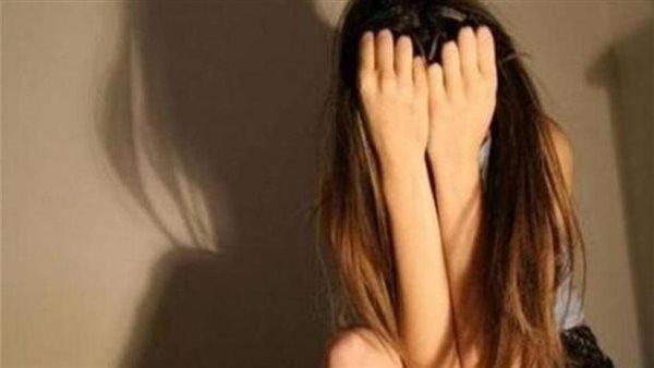 بلاغ وقسيمه زواج رسمية.. تفاصيل مثيرة في اتهام رجل أعمال لزوجته بالجمع بين زوجين