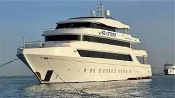 44 شخصًا.. أسباب حادث غرق لانش سياحي بمرسى علم | فيديو