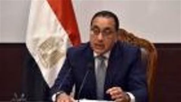 أول تعليق من مدبولي على تحريك سعر الجنيه أمام الدولار