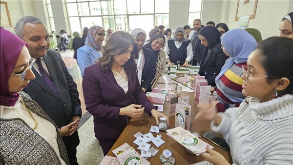 افتتاح نادي لطلاب الجامعة المصرية الصينية للتدريب على العلاج بطب الأعشاب الصيني