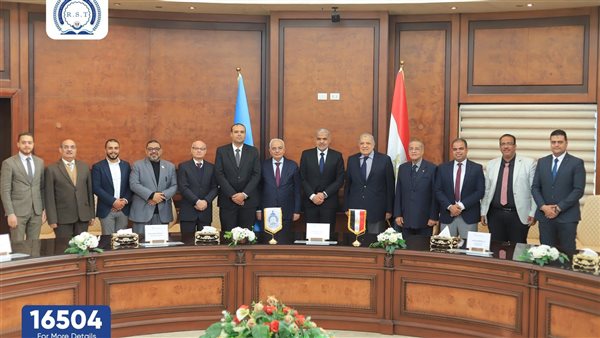 جامعة الريادة للعلوم والتكنولوجيا تعقد اجتماعها الدوري الثامن لمجلس الأمناء (صور)