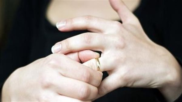 قتل العصافير بتاعتي.. لمياء تطلب خلع جوزها في محكمة الأسرة