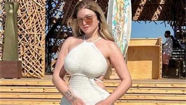 إطلالة جريئة.. ياسمين الخطيب تُشعل السوشيال ميديا | شاهد