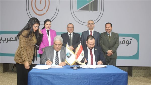 بروتوكول تعاون بين جامعة برج العرب التكنولوجية ومصنع كيم تك للأجهزة العلمية