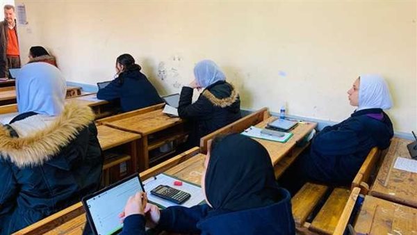 الدفع أولًا.. الضوابط الهامة قبل تسليم أجهزة التابلت للصف الأول الثانوي 2024\2025