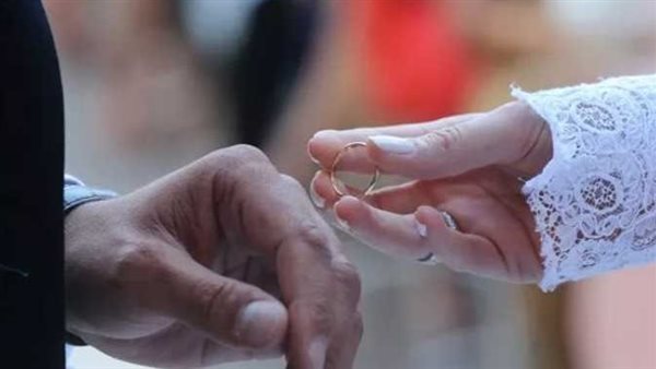 للحصول على المعاش.. زوجان يتزوجان ويتطلقان 12 مرة خلال 43 عامًا