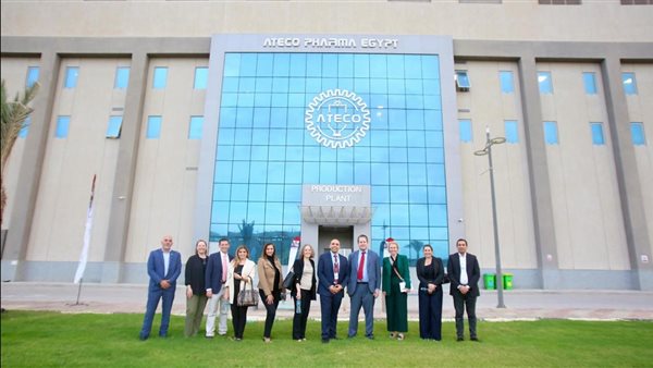 وفد رفيع المستوى من السفارة الأمريكية يتفقد مصنع 