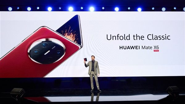 هواوي تطلق منتجات ثورية تعيد تعريف التميز في الهواتف القابلة للطي والصوتيات والتصميم