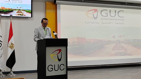 أشرف منصور يفتتح أسبوع الابتكارات المعلوماتية الجغرافية المكانية الأول بالجامعة الألمانية.. (صور)