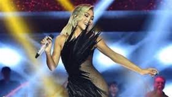 نسيت إننا في الشتاء.. فستان مايا دياب يثير الجدل | شاهد