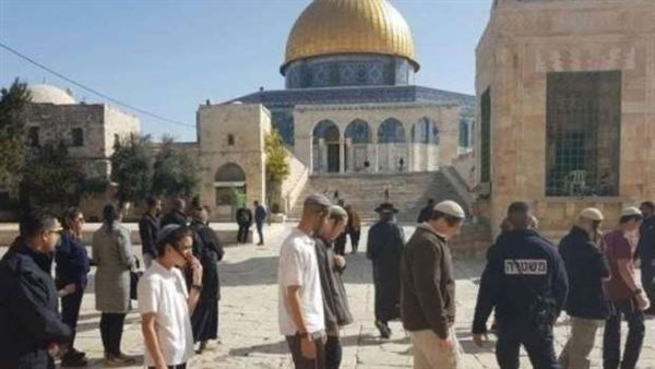تكثيف أمني استعدادًا لعيد الأضواء اليهودي.. ماذا يحدث في القدس؟