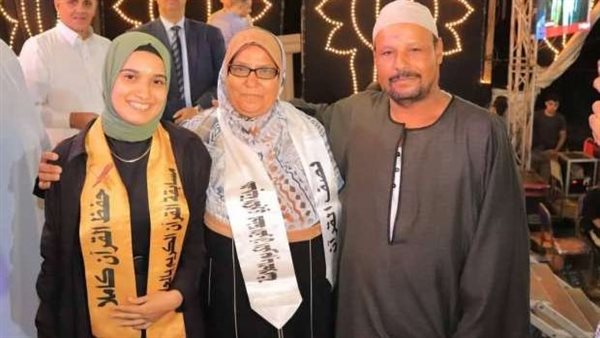 وداعًا رحيق السيد.. والدا فتاة الأزهر يرويان كواليس مصرعها في المنوفية