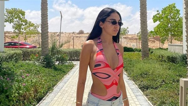 مقضيينها تنظير.. سلمى أبوضيف تهاجم رواد السوشيال ميديا