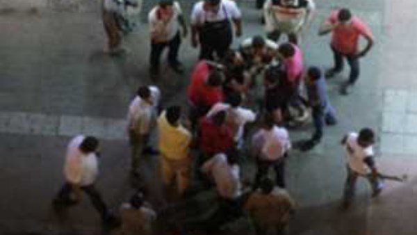 هعدي الأول ولا اضربك بالطبنجة.. تطورات خناقة لاعب الأهلي وصاحب مصنع بالعجوزة