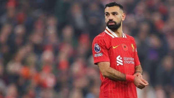  على عكس المتوقع.. مفاجأة في تجديد عقد محمد صلاح مع ليفربول 