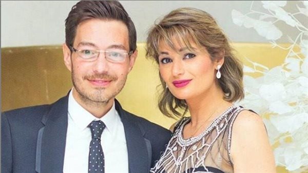 زوجة أحمد زاهر تثير الجدل برشاقتها في أحدث ظهور | شاهد 