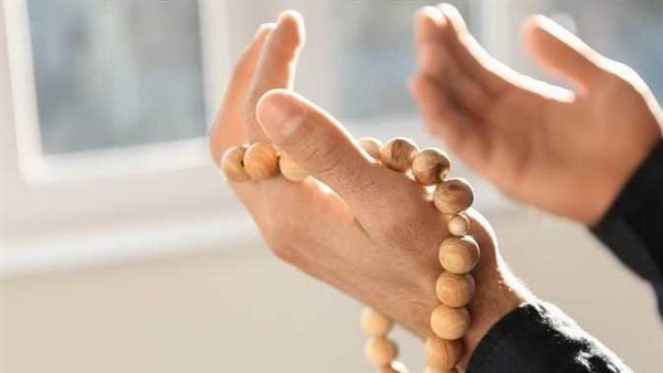 «ودع السنة بهذه الكلمات».. دعاء العام الجديد 2025 مكتوب