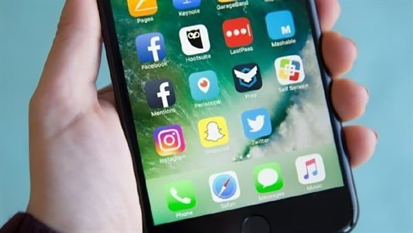 كيفية حماية جهازك المحمول من فرض الرسوم الجمركية عند الوصول إلى مصر 