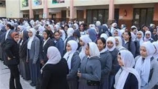 رسميًا.. عدد أيام إجازة نصف العام الدراسي 2025 للمدارس والجامعات وحقيقة مدها