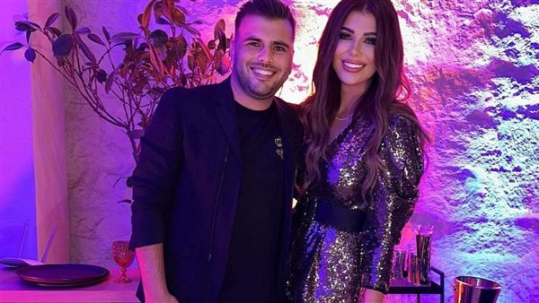 ملابس لافتة.. زوجة عماد متعب تثير ضجة بهذه الإطلالة | شاهد