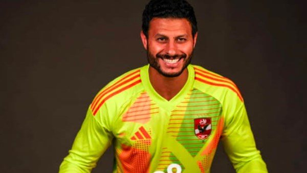  بعد أخطاء مواجهتي شباب بلوزداد.. هل يرحل محمد الشناوي عن الأهلي؟ 