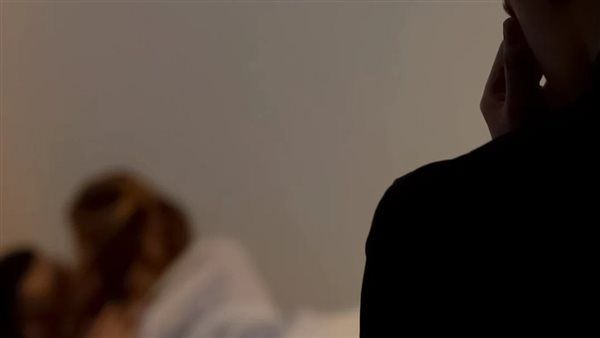 شات فاضح.. تفاصيل جديدة في اتهام بلوجر شهيرة بخيانة زوجها بالتجمع