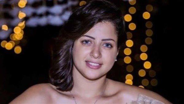  مقاطع مرئية وألفاظ خادشة.. تفاصيل جديدة في التحقيقات بقضية منى فاروق 