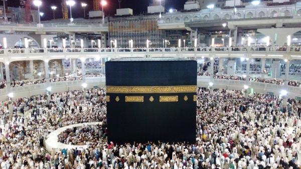 رمضان أم شوال؟.. موعد آخر رحلات العمرة هذا العام