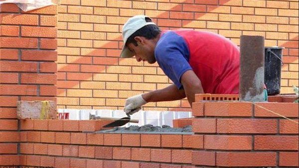  بعد تحديد ارتفاعات البناء.. ما عدد الأدوار المسموح بها في القرى والمدن؟ 