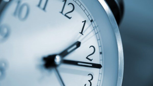  تقديم الساعة 60 دقيقة.. موعد التوقيت الصيفي في مصر 2025 وأسباب تطبيقه 
