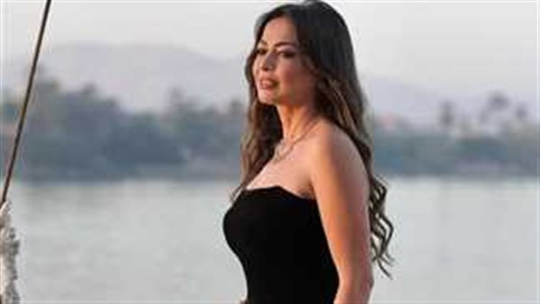  اترفع عليا الشبشب.. داليا مصطفى تكشف عن تعرضها لمواقف غريبة 