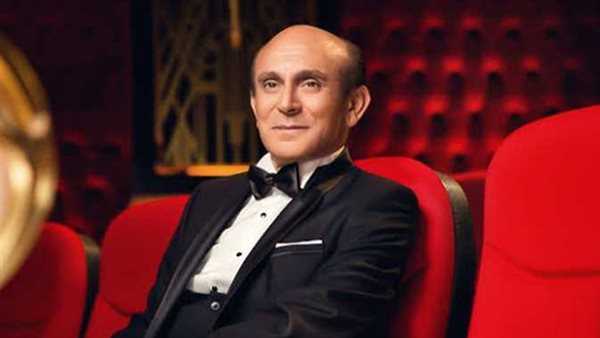 كشف كواليس لقائه الأول مع أم كلثوم.. محمد صبحي يرد على اتهامه بسوء معاملة زملائه