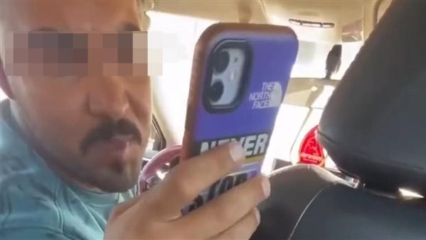 نروح البيت.. تفاصيل القبض على سائق تاكسي استخدم جوجل ترجمة للتحرش بسائحة صينية | شاهد