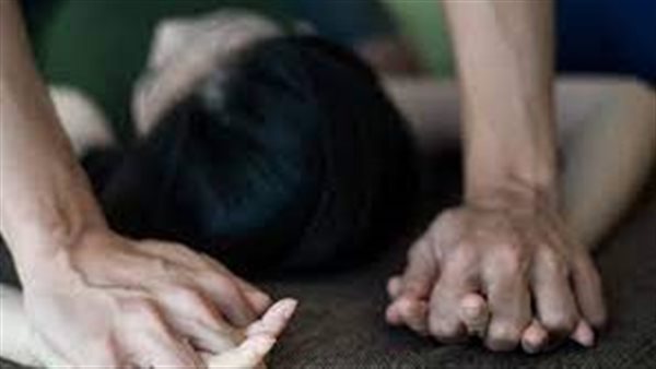  أزعجهما أثناء علاقة حرام.. تفاصيل صادمة في تعذيب سائق لابن عشيقته حتى الموت بأكتوبر 