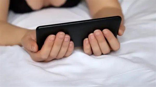  جريمة الصغار.. هددها شقيقها بفضح مشاهدتها لأفلام إباحية فخنقته بأوسيم 