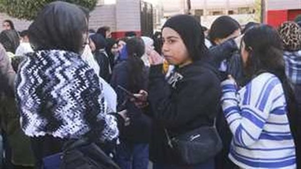  التعليم تحسم الجدل.. هل يتم تأجيل التيرم الثاني في المدارس ؟ 