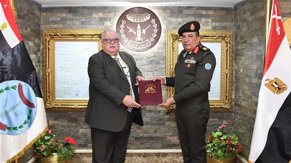 معامل الورشة الرئيسية لمعدات القياس والمعايرة بإدارة الأسلحة والذخيرة تحصل على شهادة الأيزو