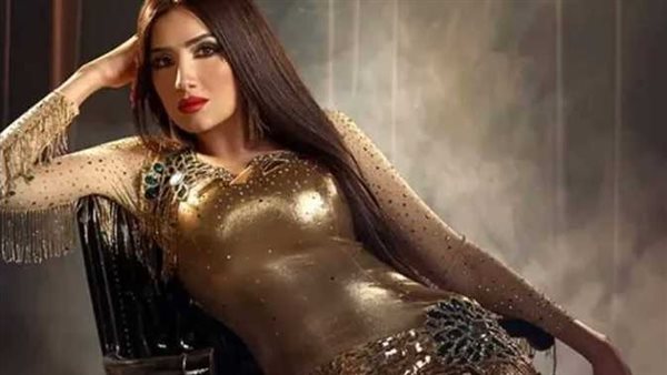 بعد ظهورها ببدلة رقص في بوسترات إش إش.. رد فعل غير متوقع من جمهور مي عمر