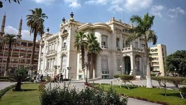 جامعة عين شمس تستعد لاستقبال أكثر من 200 الف طالب خلال الفصل الدراسي الثاني 