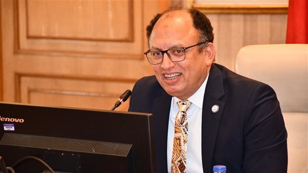 رئيس جامعة حلوان: نتبنى استراتيجية شاملة للتحول الرقمي وتطوير التعليم بهدف الجودة 