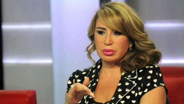  بكاؤها على ابنتها.. تصريحات صادمة لـ إيناس الدغيدي تشعل السوشيال ميديا 